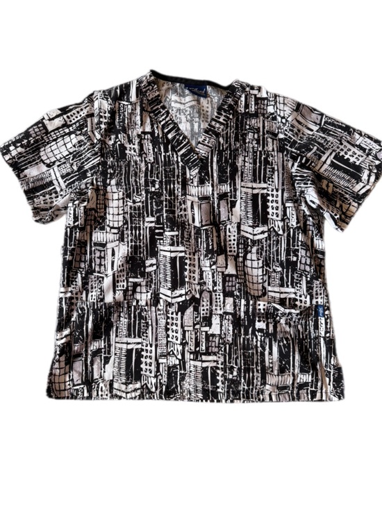 Tops - Tafford Black & White Graphic Cityscape scrub Top